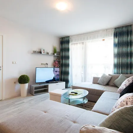 La Luxury Lägenhet Golden Sands